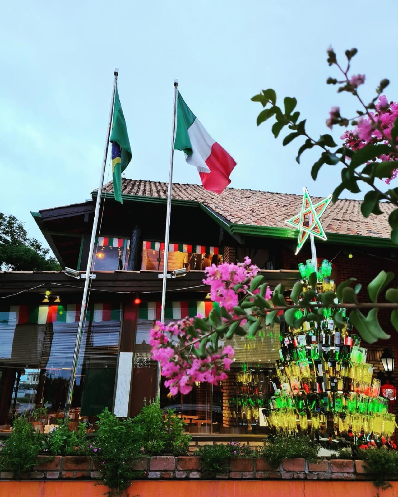 Italian Palace Hotel Sinop Kültér fotó